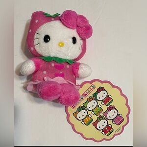 Sanrio hello Kitty plush-Strawberry ,5”Tall,New w/Tag!